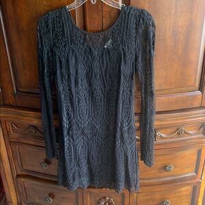 Ecote Black Sheath Long Sleeve Cocktail Dress